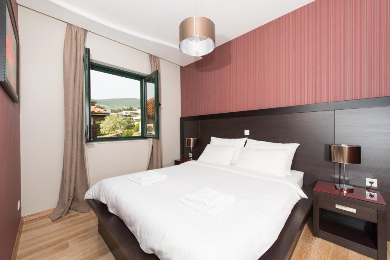 Apartments Grifone Lux แฮร์เซ็ก-โนวี ภายนอก รูปภาพ