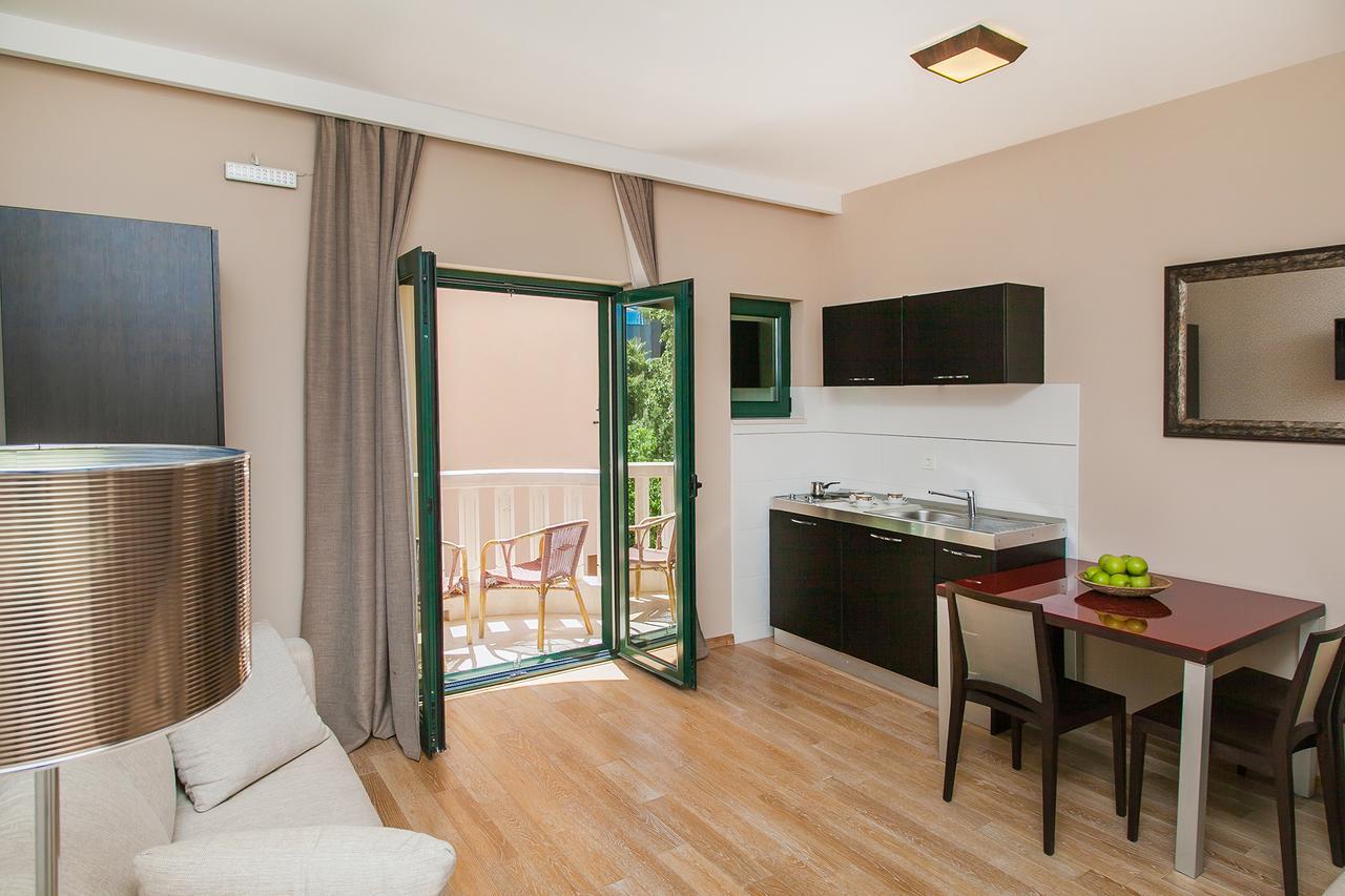 Apartments Grifone Lux แฮร์เซ็ก-โนวี ภายนอก รูปภาพ